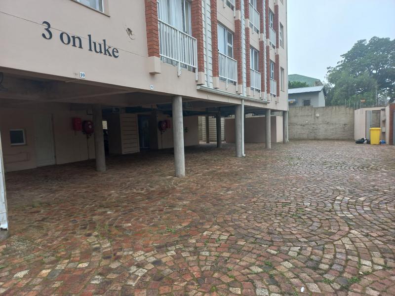1 Bedroom Property for Sale in Oatlands Eastern Cape